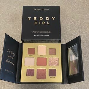 BNIB - butter LONDON Teddy Girl 9-Piece Eyeshadow Palette - Neutral Pink Tones